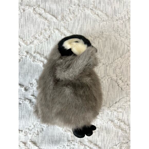 Folkmanis Realistic Baby Emperor Penguin Puppet Stuffed Animal Plush. - Picture 5 of 9